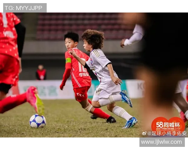 叙利亚与中国男足激战正酣期待精彩对决展现足球魅力 叙利亚与中国男足激战正酣期待精彩对决展现足球魅力