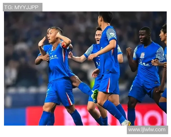 库里科与巴列彻的精彩对决揭示了足球战术的博弈与球员的个人魅力