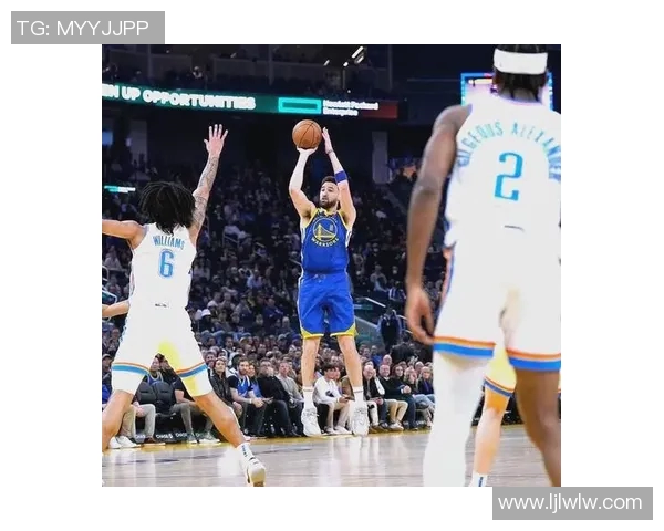 雷霆勇士西部决赛激战回顾球迷热议精彩瞬间与战术对决