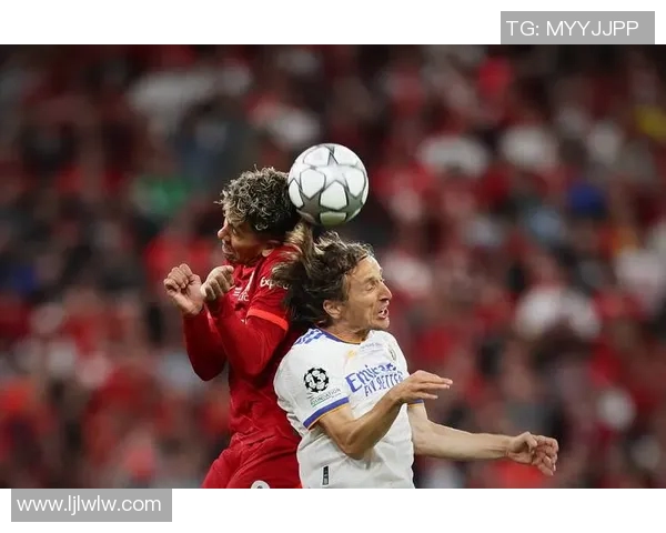 皇马与利物浦激战前瞻谁能在欧冠赛场上笑到最后